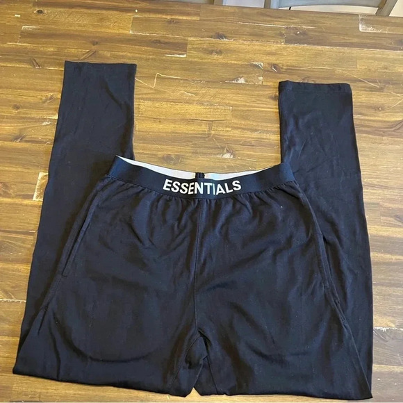 Fear of God Essentials Lounge Pants - Picture 3 of 12